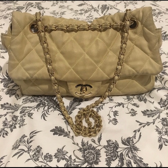 CHANEL Handbags - Chanel flap bag